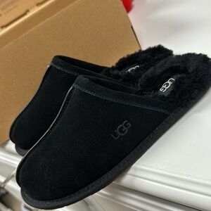 UGG slipper
